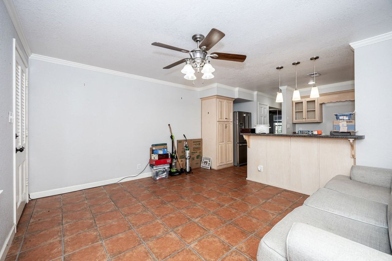 3310 Washington Ave #1317 - Photo 4 of 37