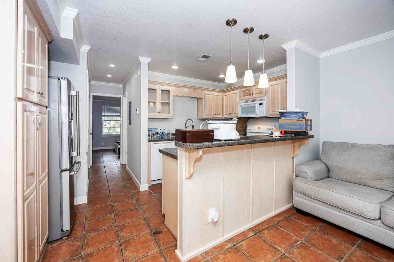 3310 Washington Ave #1317 - Photo 5 of 37