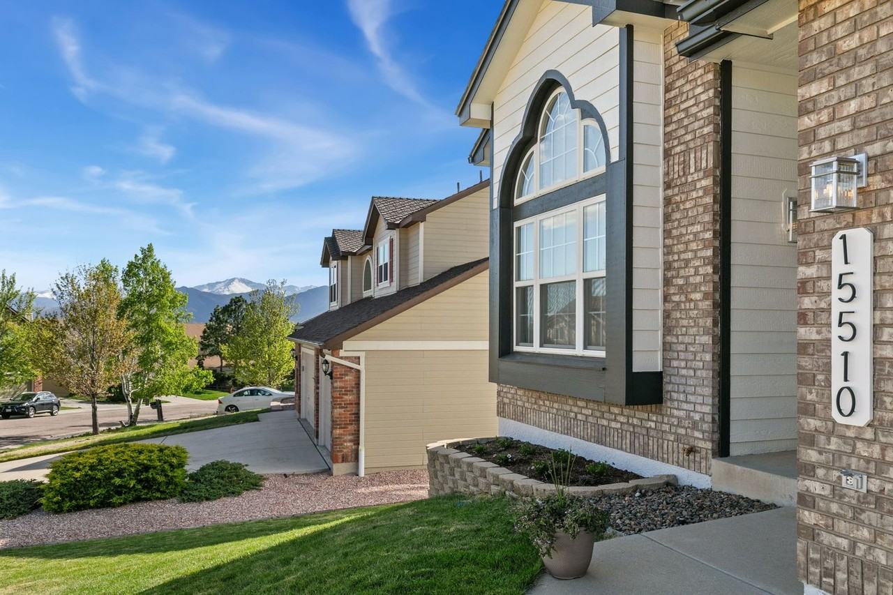 15510 Jessie Dr - Photo 4 of 50