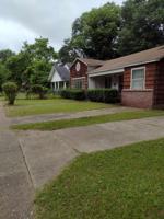 featured image of 802 E Sullenberger Ave