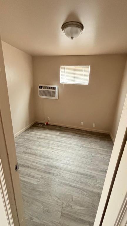 1248 W Limberlost Dr - Photo 5 of 8