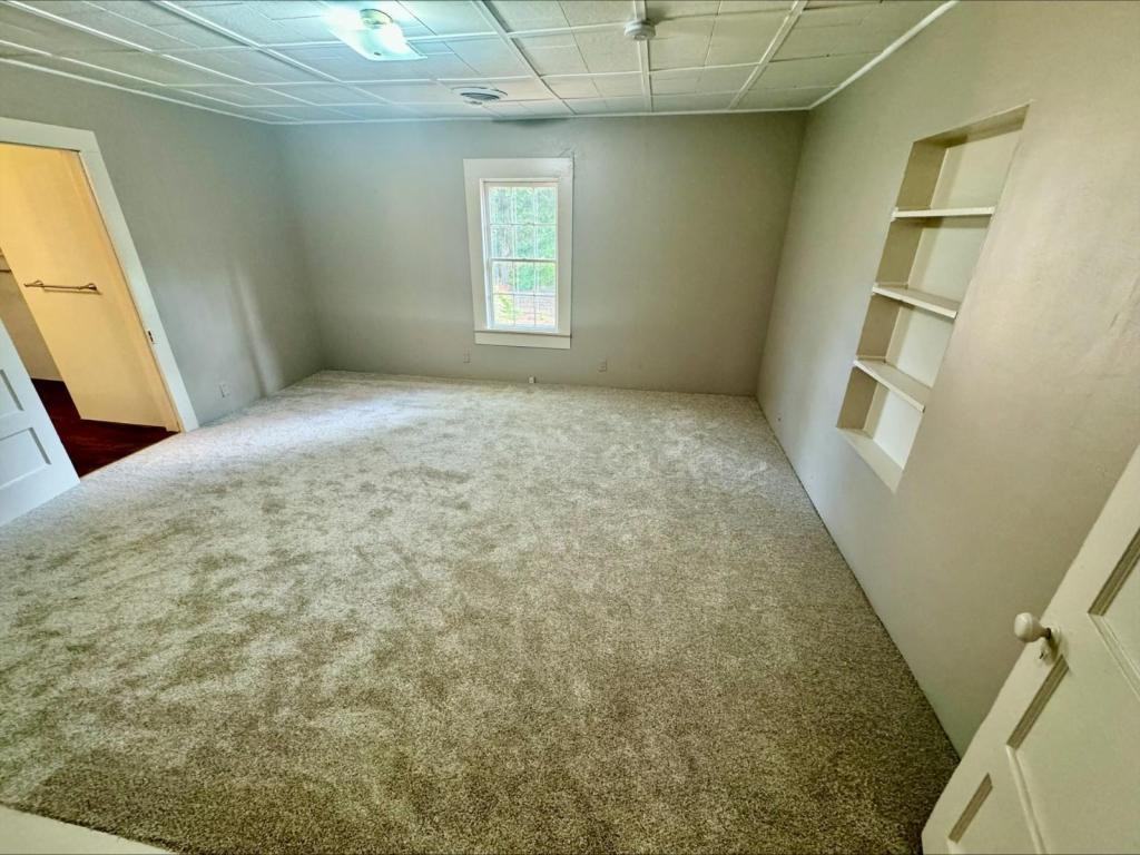 23504 Highway 221 N - Photo 7 of 16