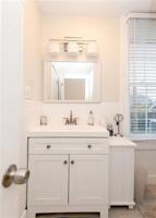 featured image of 191 Coggeshall Ave ##3