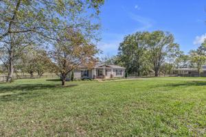 featured image of 6996 Glenn Rd