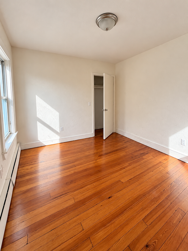 41 Emory St ##2 - Photo 3 of 4