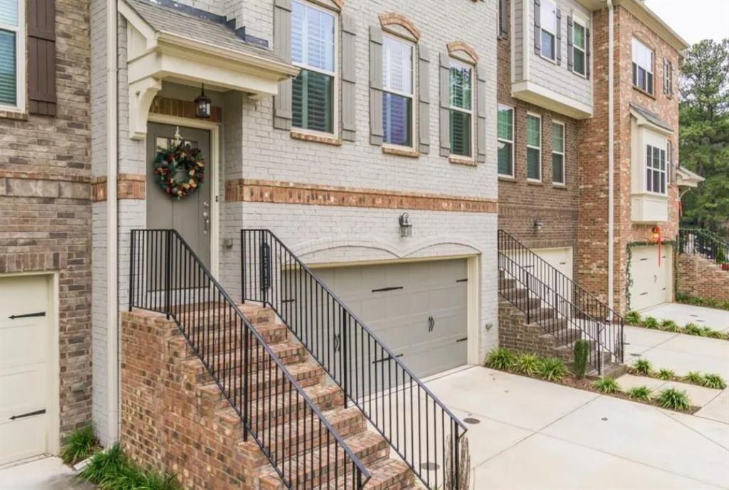 1618 Longmoor Ln Se ##1 - Photo 3 of 28