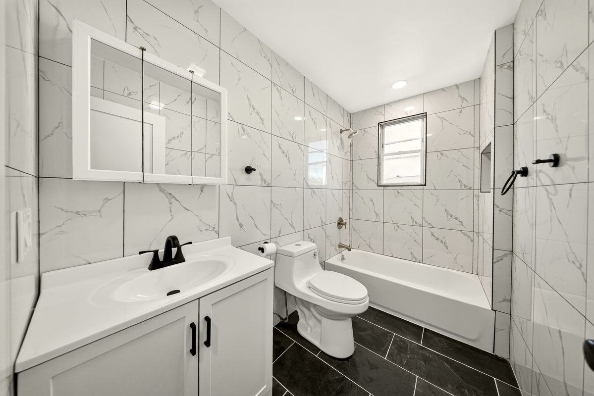 359 Park Ave ##1 - Photo 7 of 24