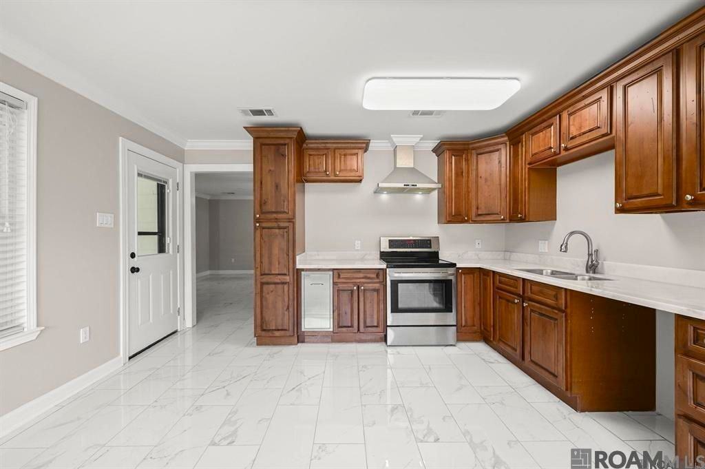 10844 Carmel Dr - Photo 3 of 9