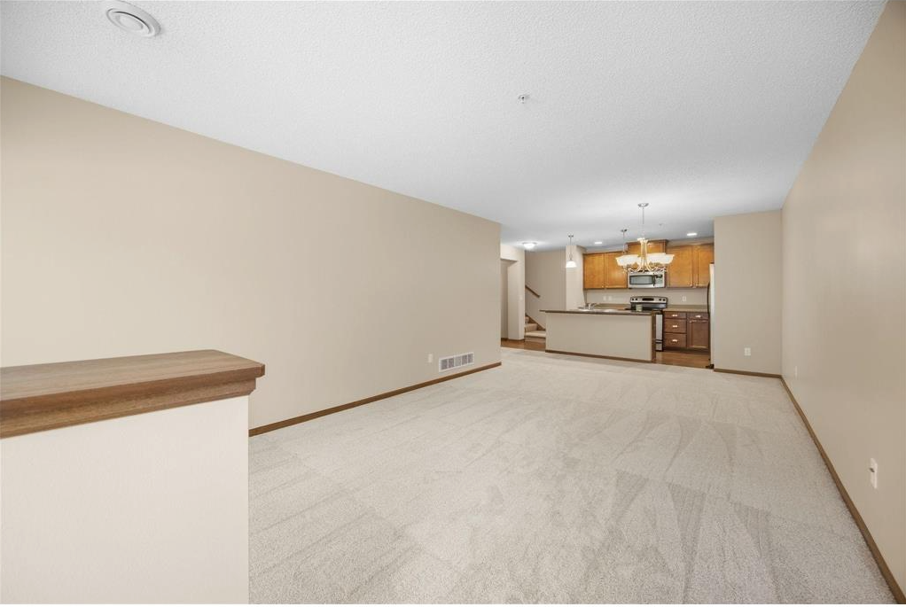 15562 60th Ave N - Photo 3 of 16