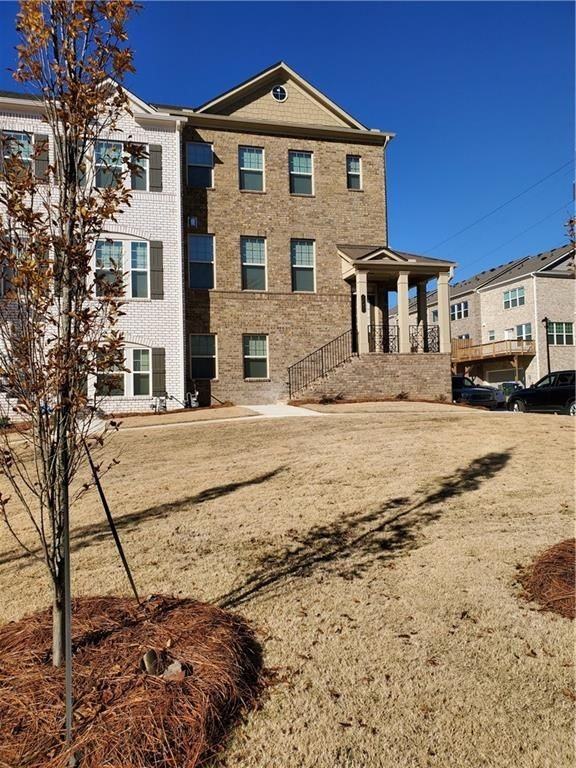 2481 Georgetown Ave - Photo 3 of 27
