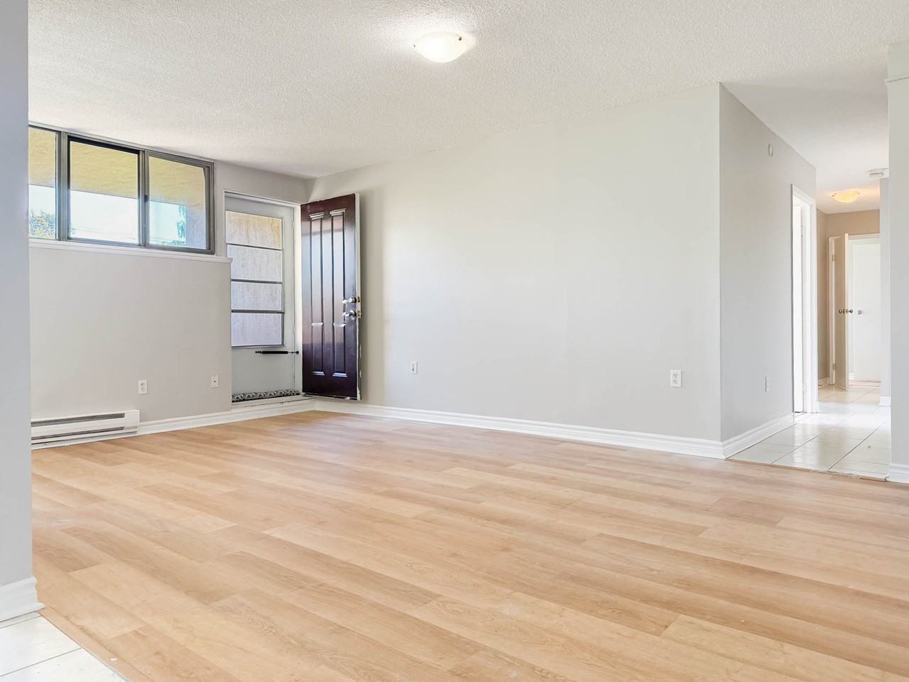 525 St. Lawrence Street - Photo 7 of 19