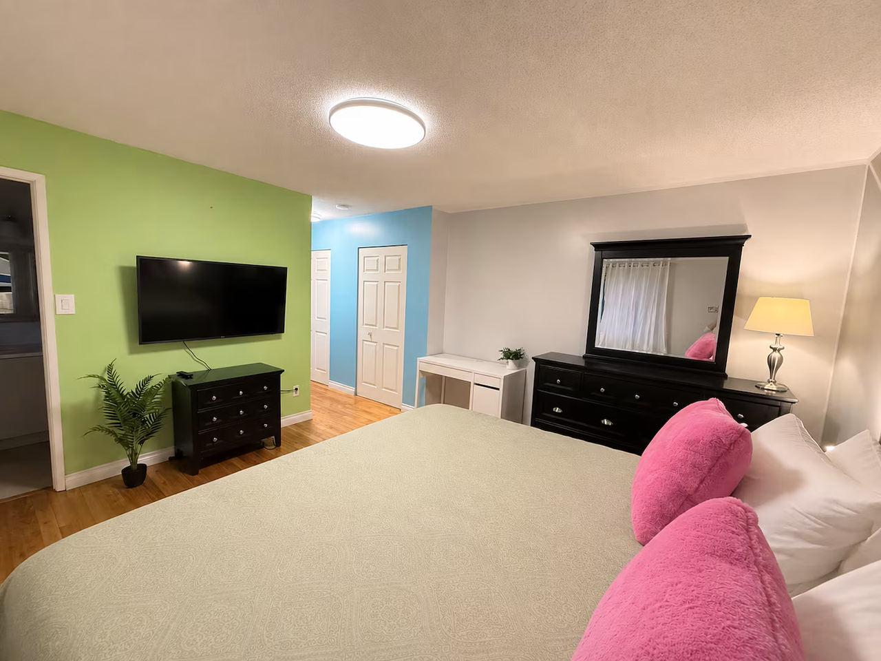 94a Ave & 140 St - Photo 2 of 19