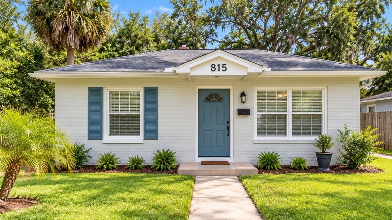 815 S Beach St #817 - Photo 2 of 8