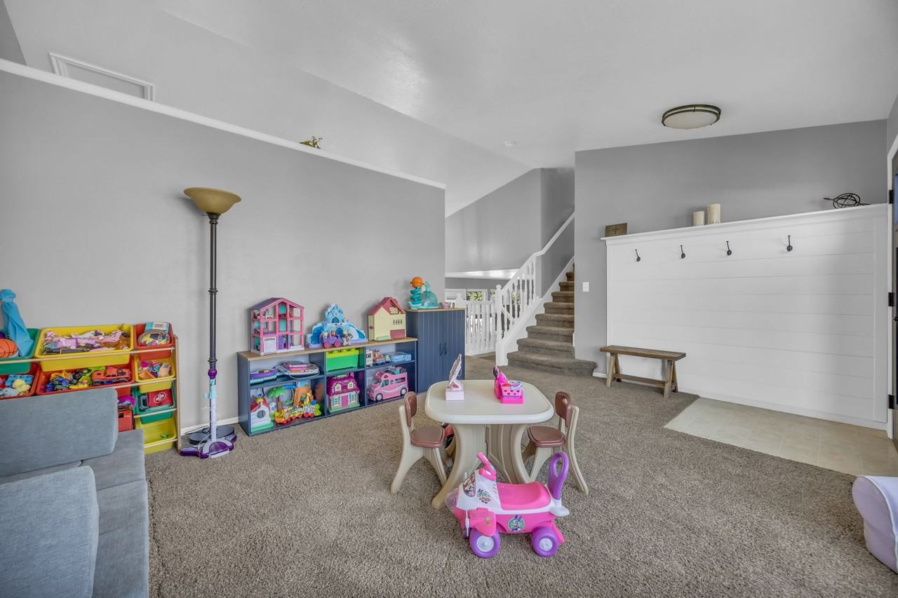 5419 Sw - Photo 4 of 50
