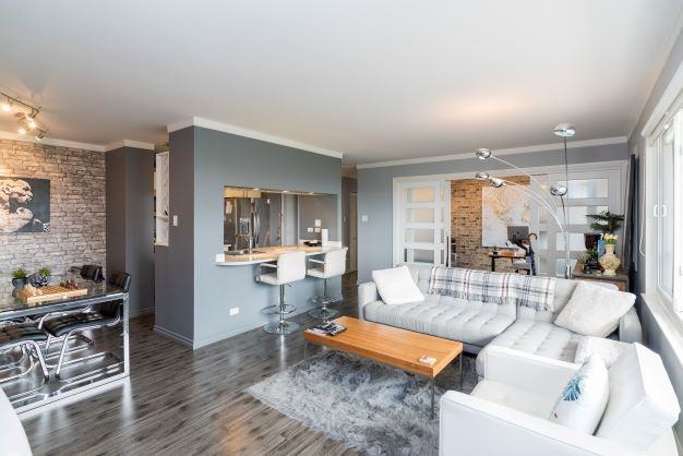 12C-300 Roslyn Road - Photo 6 of 20