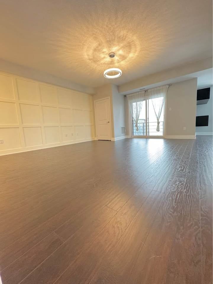 304 Essa Rd #401 - Photo 3 of 21
