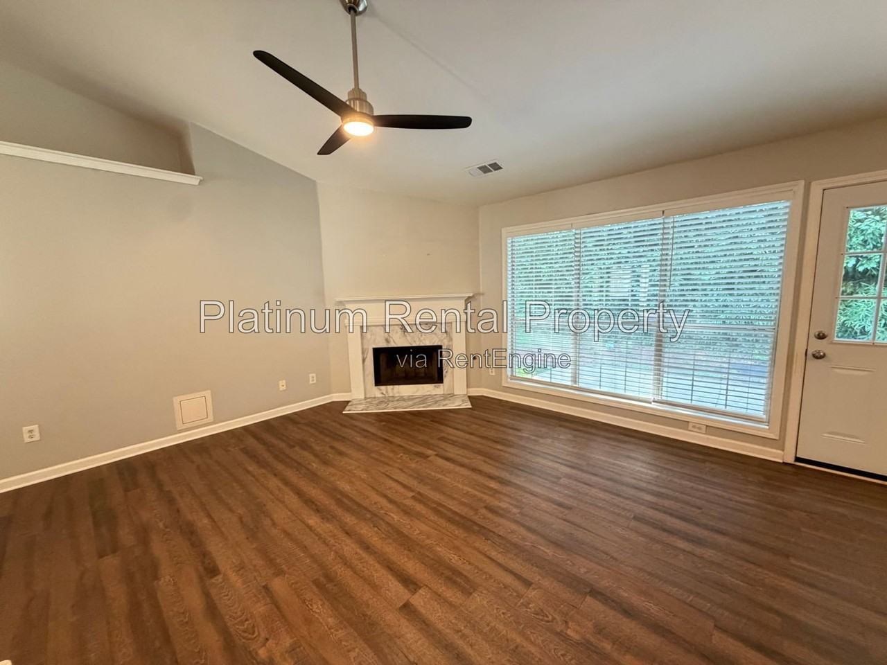 105 Paris Dr - Photo 7 of 25