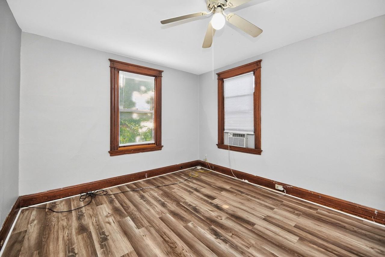 2339 Rohs St #2 - Photo 4 of 12