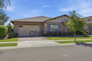 featured image of 3761 E Sagebrush St