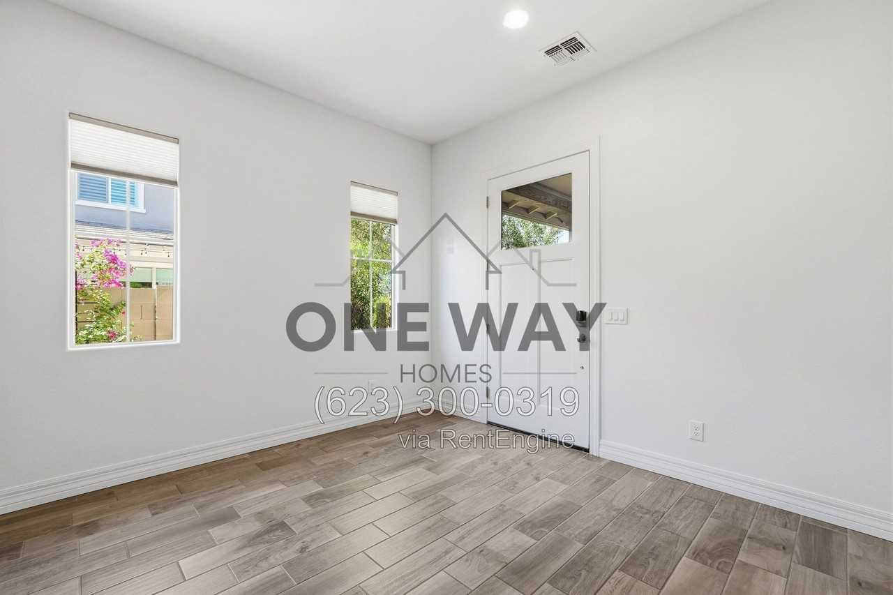 3761 E Sagebrush St - Photo 5 of 50