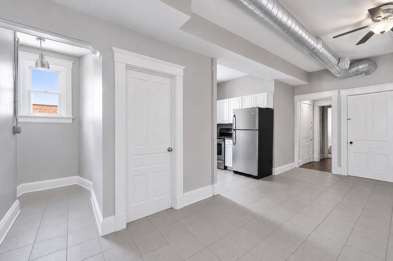 60 W Mcmillan St #2 - Photo 2 of 19