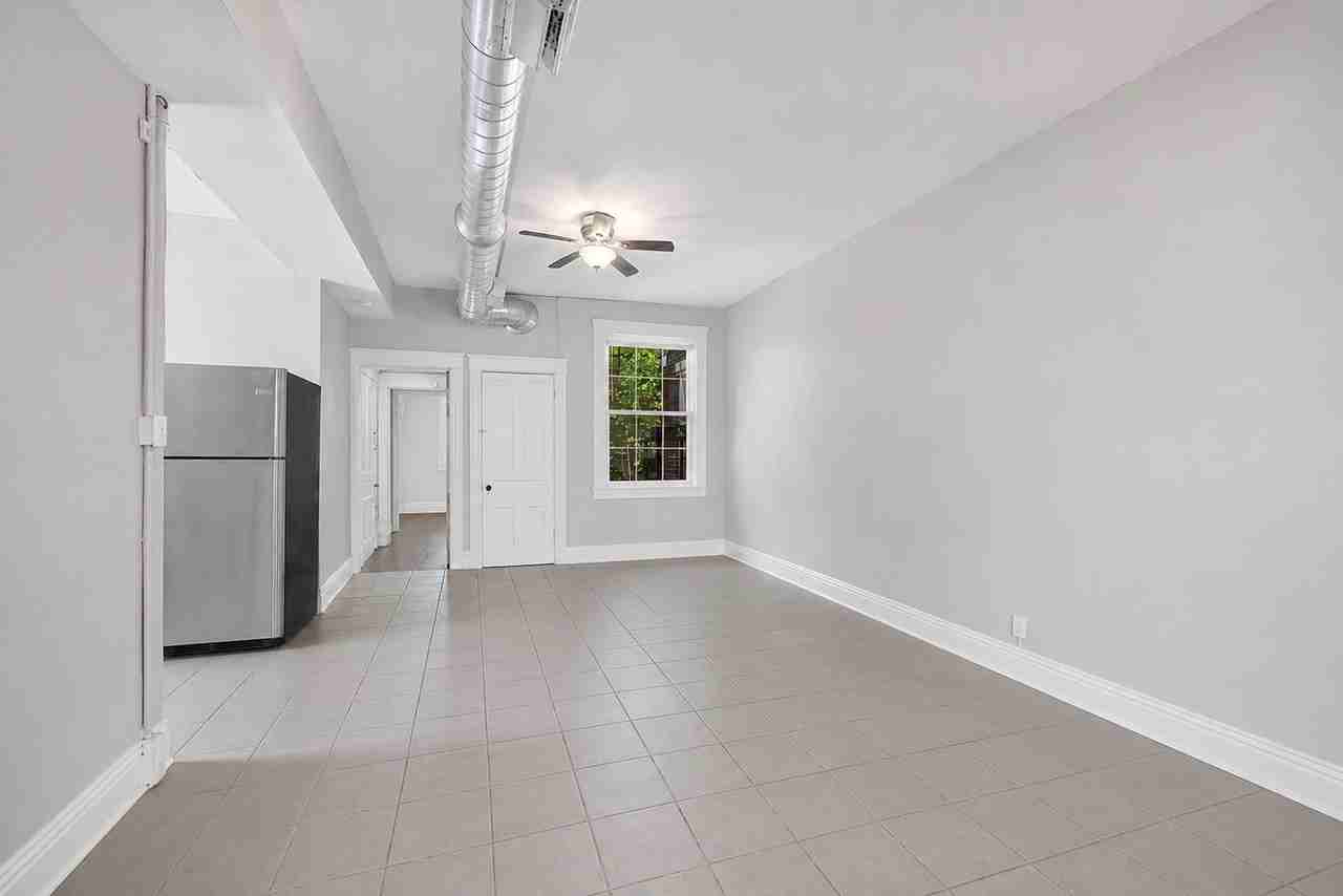 60 W Mcmillan St #2 - Photo 3 of 19