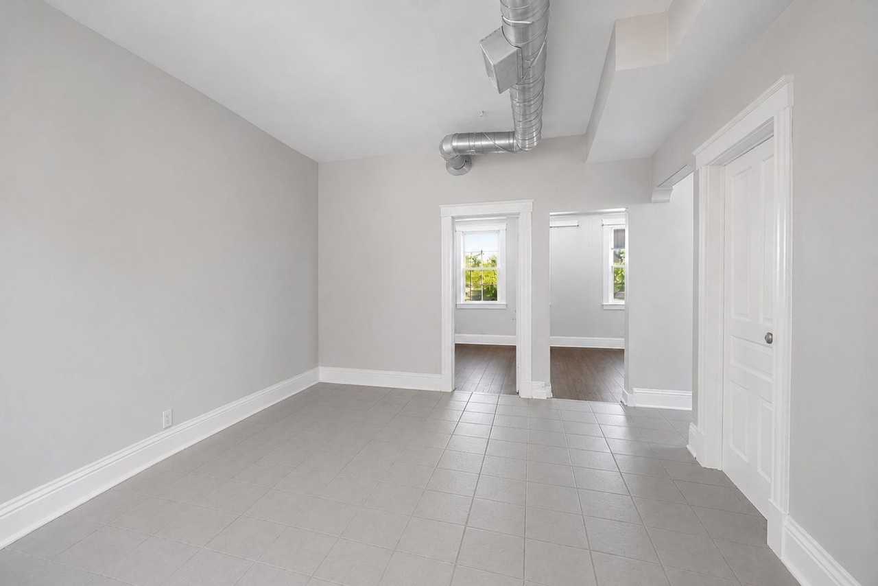 60 W Mcmillan St #2 - Photo 4 of 19