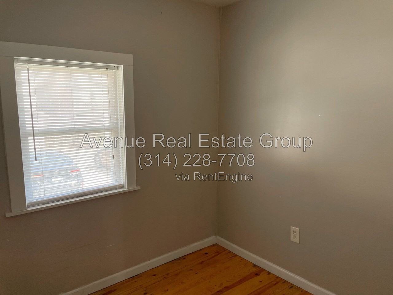 5067 Chippewa St #1F - Photo 7 of 8