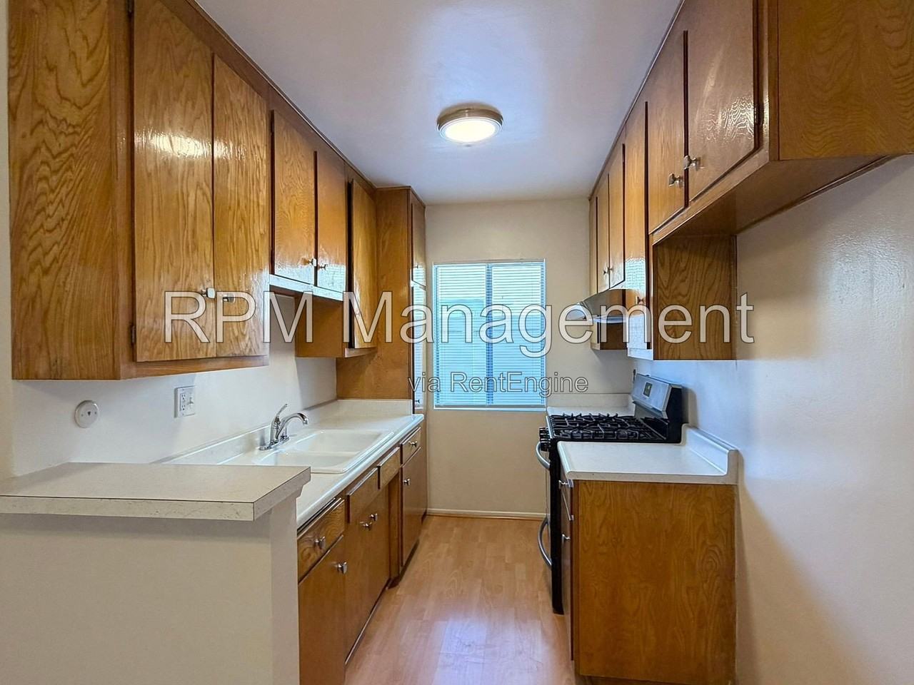 4350 Troost Ave #5 - Photo 7 of 12