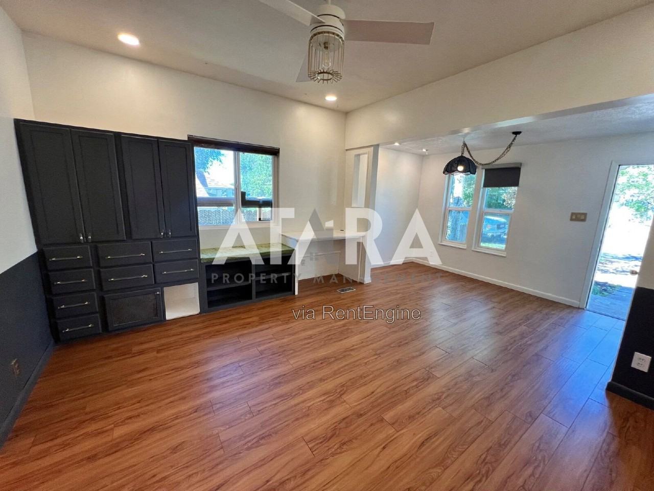 814 E Sherman Ave - Photo 4 of 13