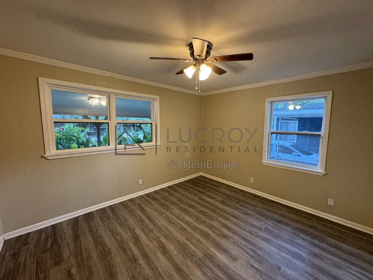 2653 Shannon St - Photo 4 of 7
