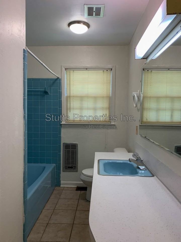 829 Cumberland St - Photo 7 of 11