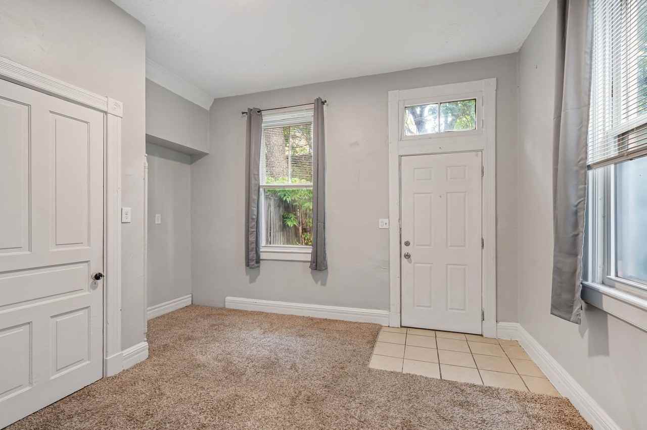 2332 Rohs St - Photo 4 of 11