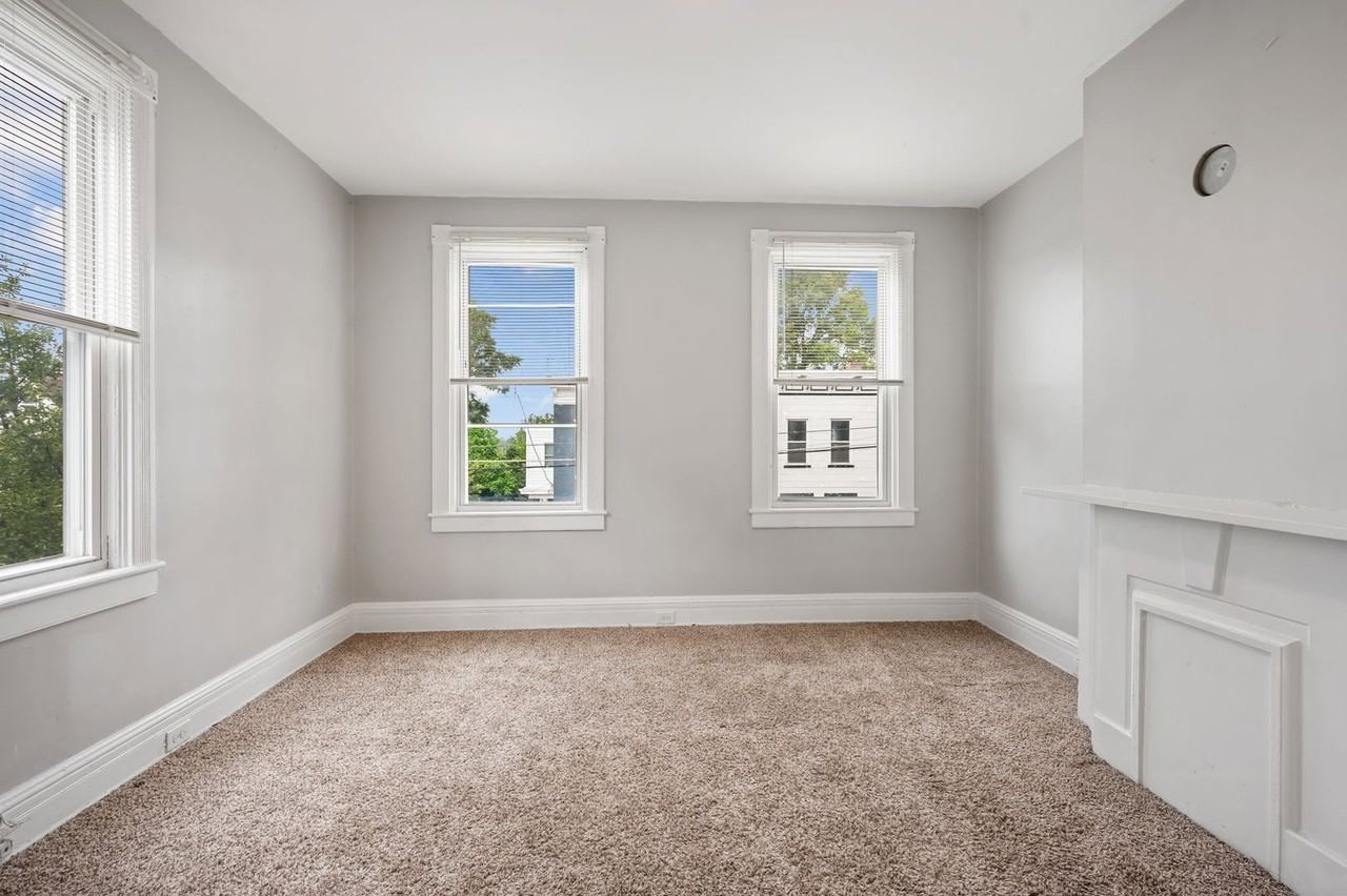 2332 Rohs St - Photo 7 of 11