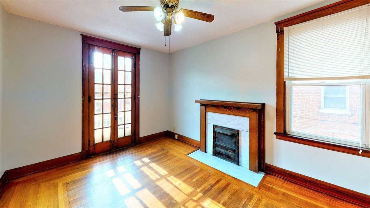 2317 Rohs St - Photo 3 of 9