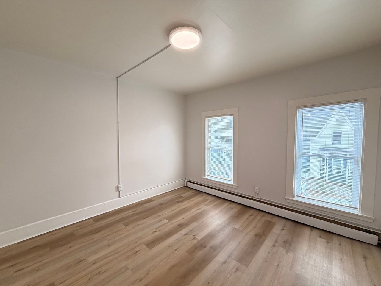 657 Chestnut St #2 - Photo 5 of 15