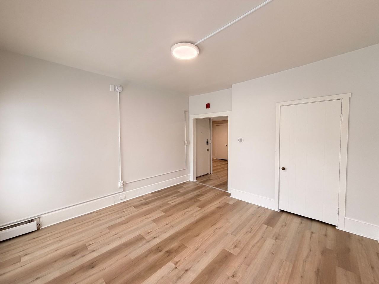 657 Chestnut St #2 - Photo 7 of 15