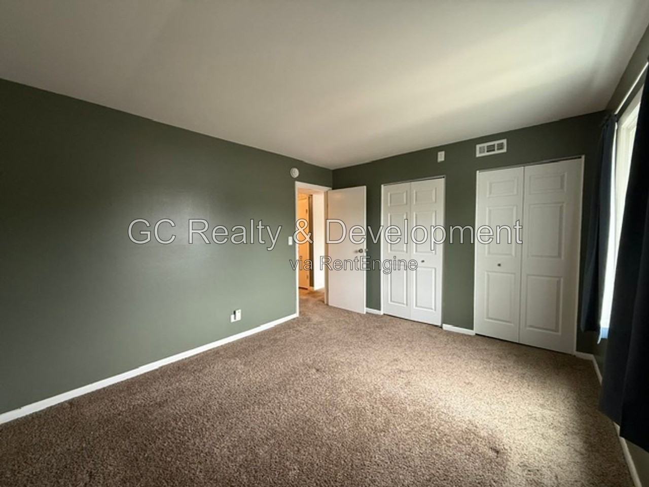 1906 S Plum Grove Rd #2A - Photo 7 of 10