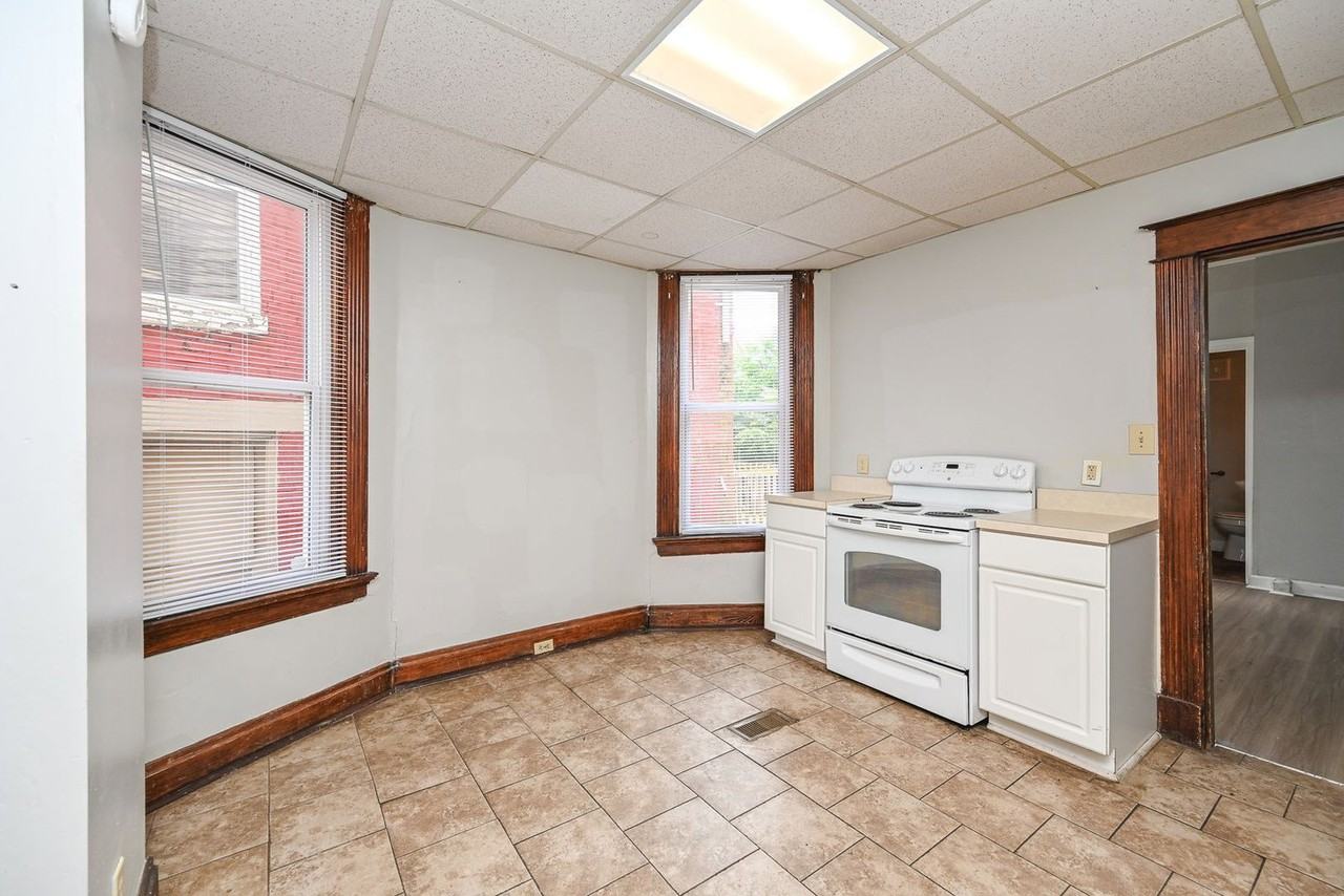 2325 Rohs St - Photo 6 of 30