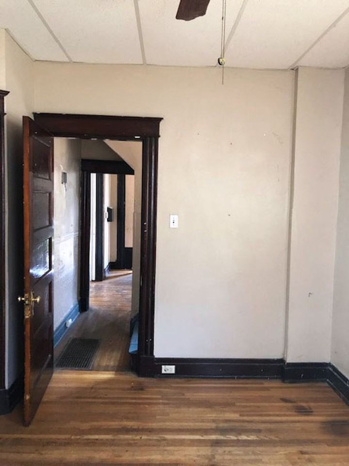 2321 Rohs St - Photo 6 of 19