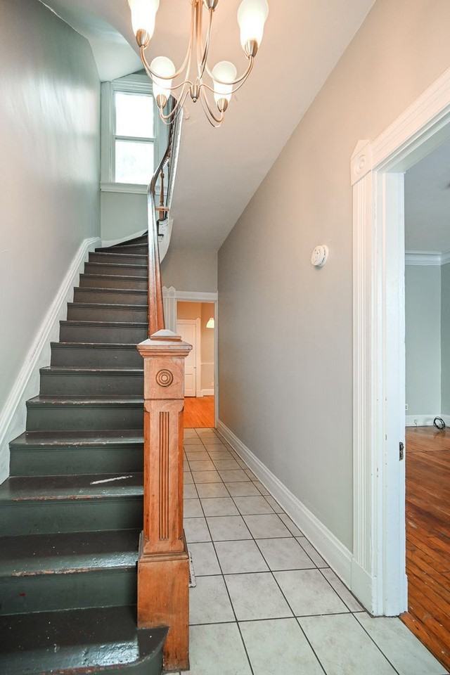 221 E University Ave - Photo 3 of 33