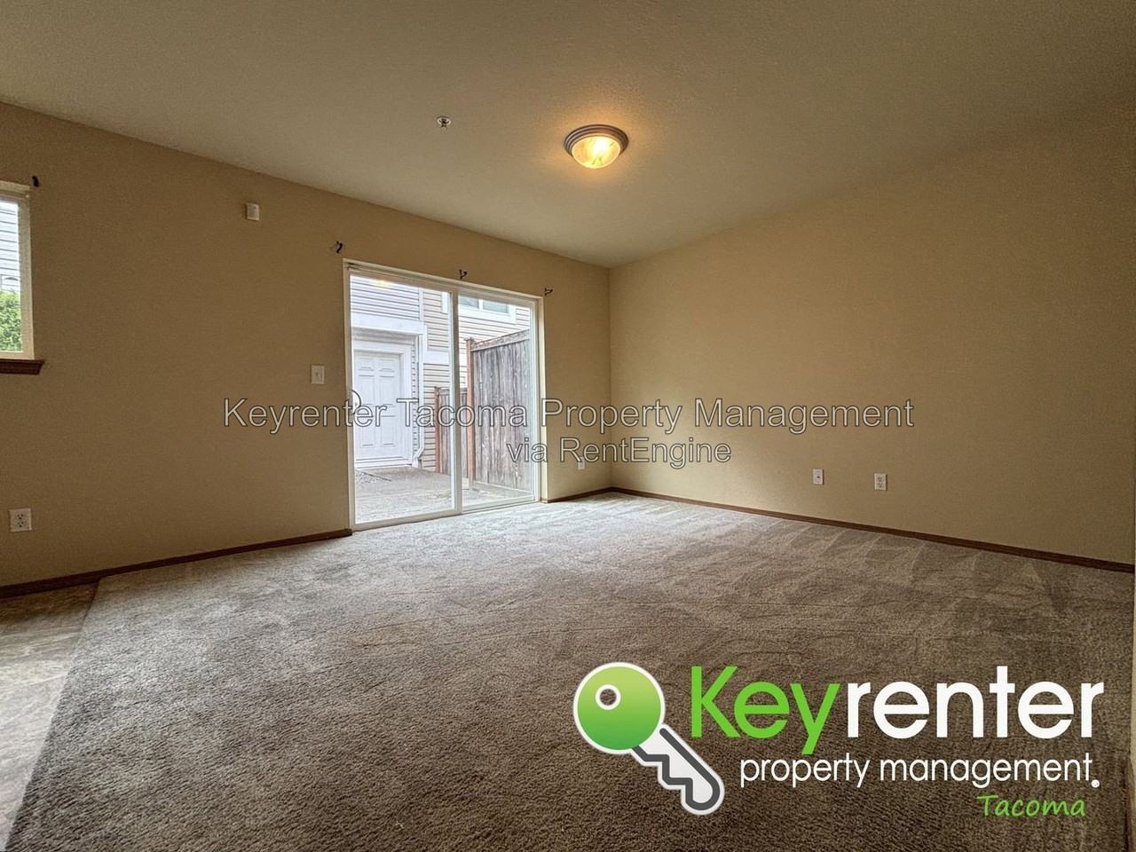 10512 140th Street Ct E #62 - Photo 6 of 30