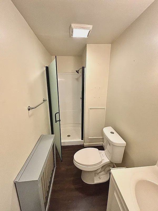 521 Spruce St #2 - Photo 6 of 12