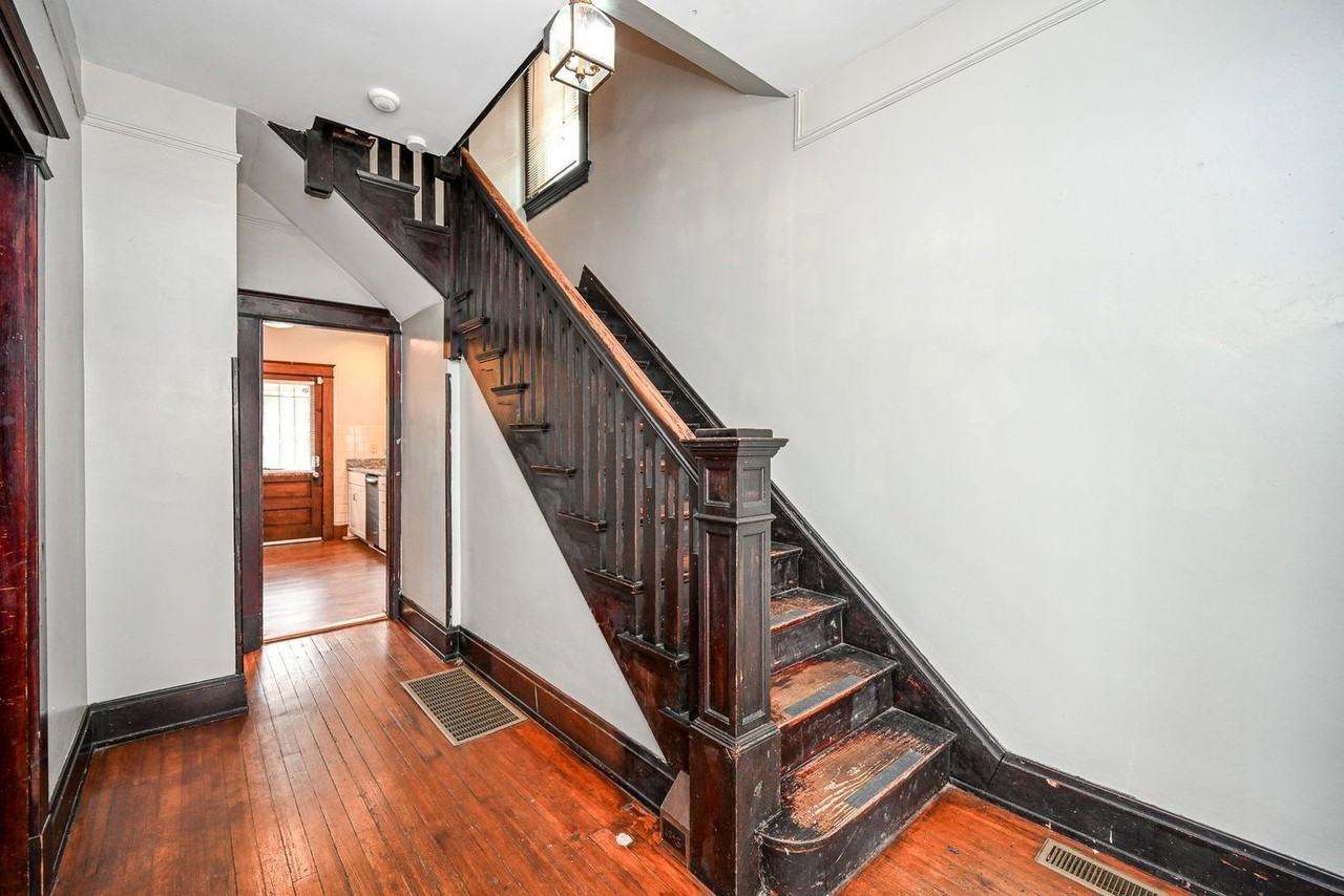 2303 Rohs St - Photo 4 of 30