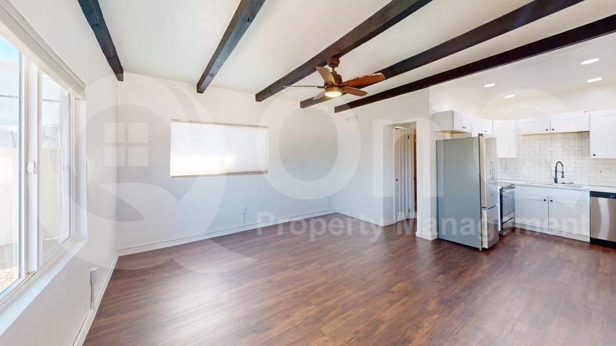 2234 N Catalina Ave #A - Photo 5 of 12