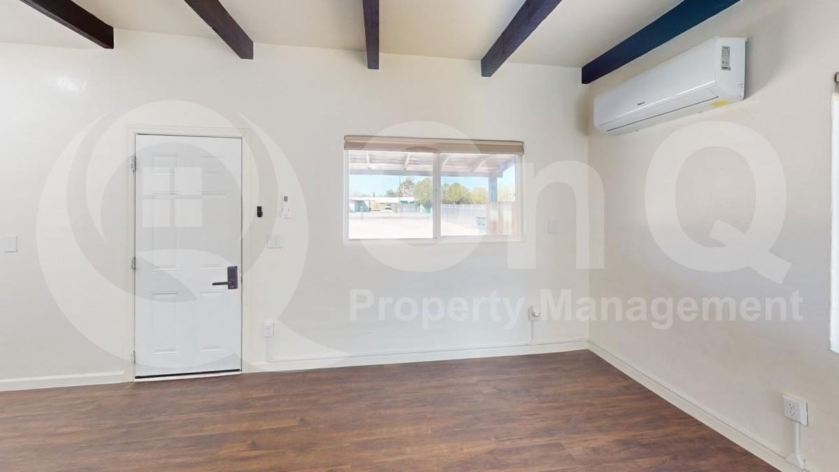 2234 N Catalina Ave #A - Photo 6 of 12