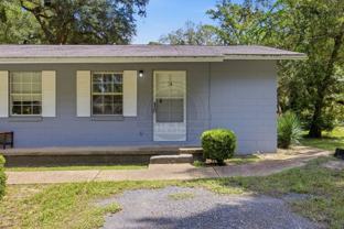 5211 Isabelle Dr #B - Photo 1 of 1