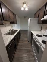 Royal Manor Apartments - Photo 1 of 1