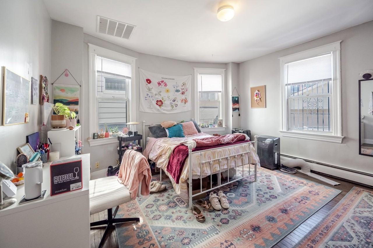 2354 Rohs St - Photo 6 of 11