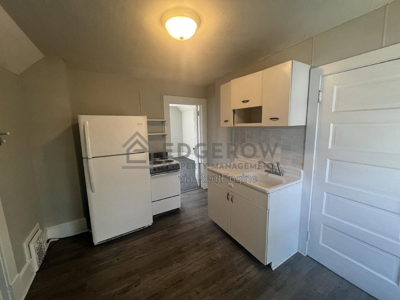 209 N Main St #3 - Photo 2 of 3
